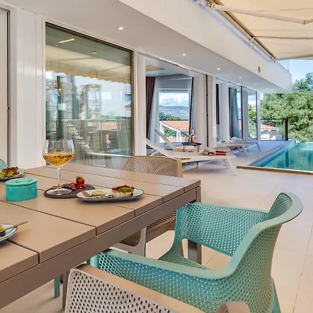 Beautiful Estate Da Noi With A Pool In Hvar Villa Basina