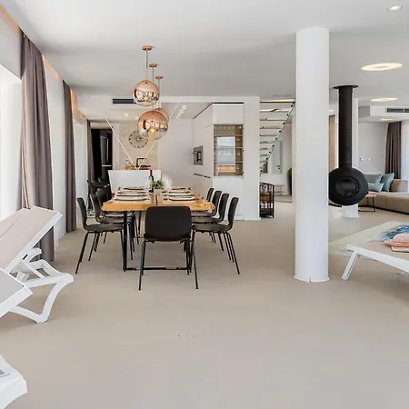 Beautiful Estate Da Noi With A Pool In Hvar Villa Basina