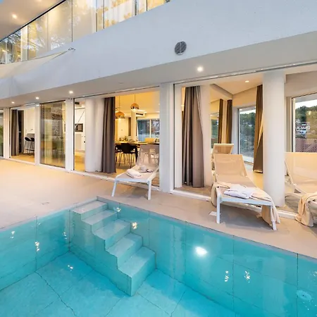 Beautiful Estate Da Noi With A Pool In Hvar Villa Basina