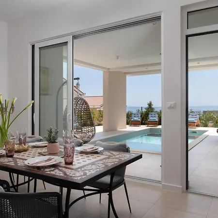 Beautiful Estate Da Noi With A Pool In Hvar Willa *